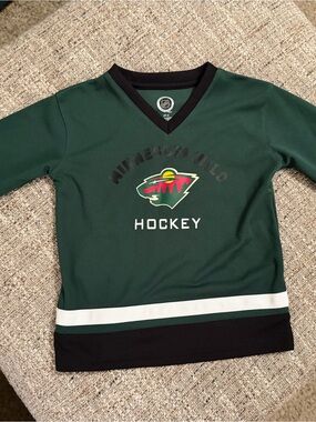 NHL Minnesota Wild Youth Green Hockey Jersey Top with Logo